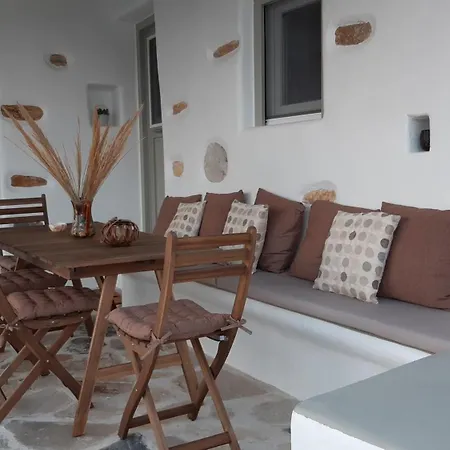 Asimina's House Angairia